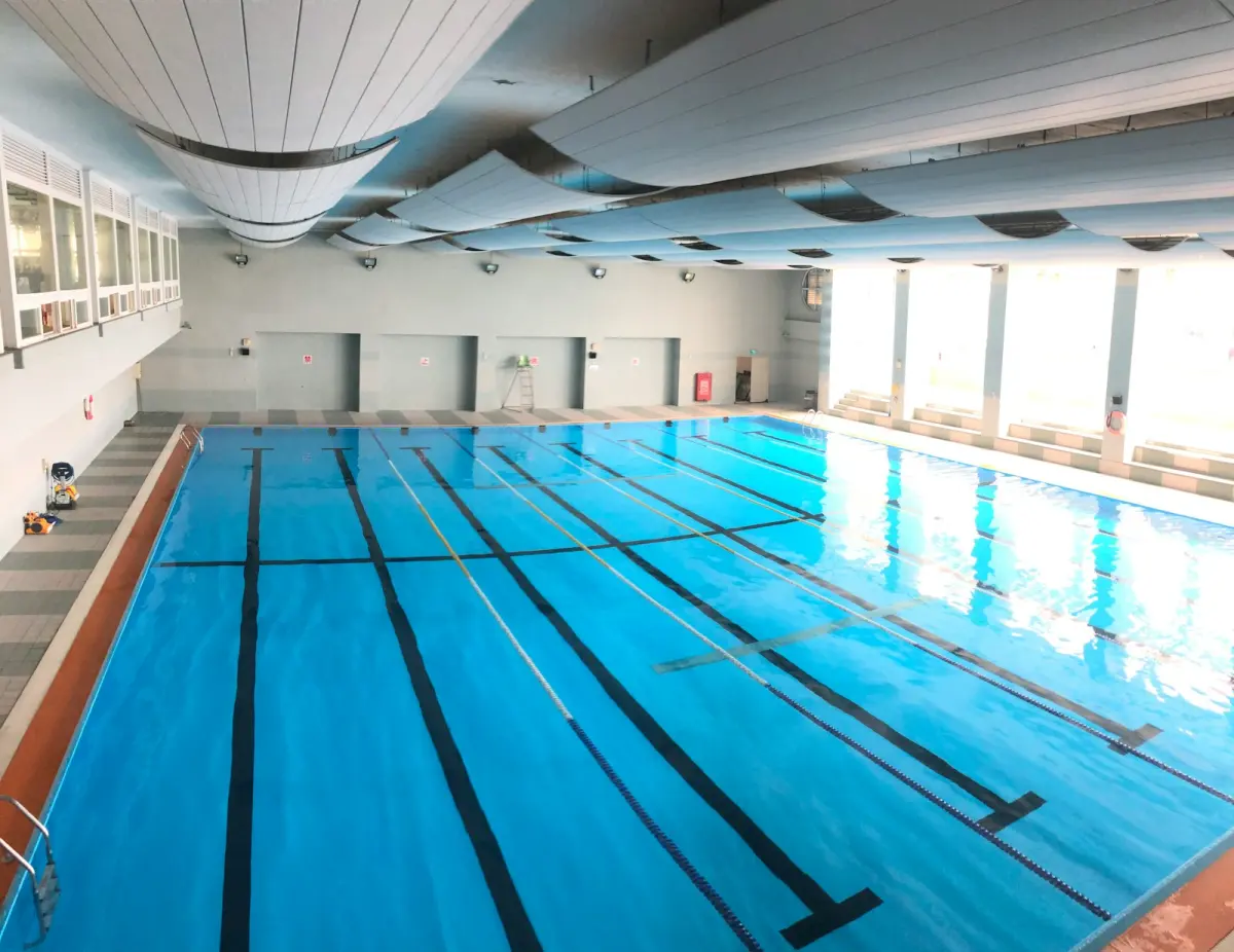 Noodstroom zwembad bij stroomuitval: pomp en verwarming